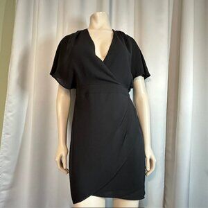 Ali & Jay Black Mini V neck dress Women's Size Small